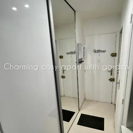 Charming Cosy With Garden Free Parking Апартаменты Клеи-Суйи